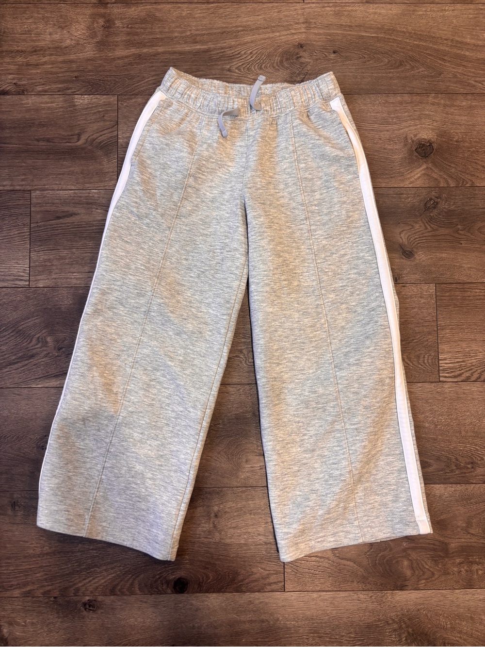 abercrombie kids Gray Wide-Leg Sweatpants with White Side Stripe